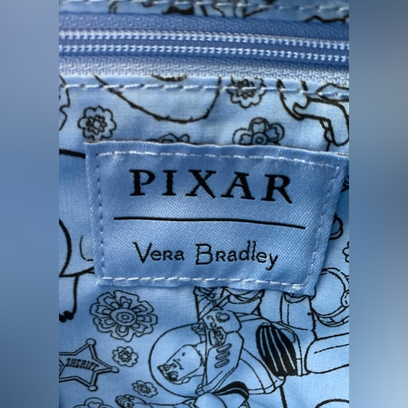 Vera Bradley Disney Pixar Toy Story Andy’s Room Triple Zip Hipster Crossbody bag - Picture 9 of 10